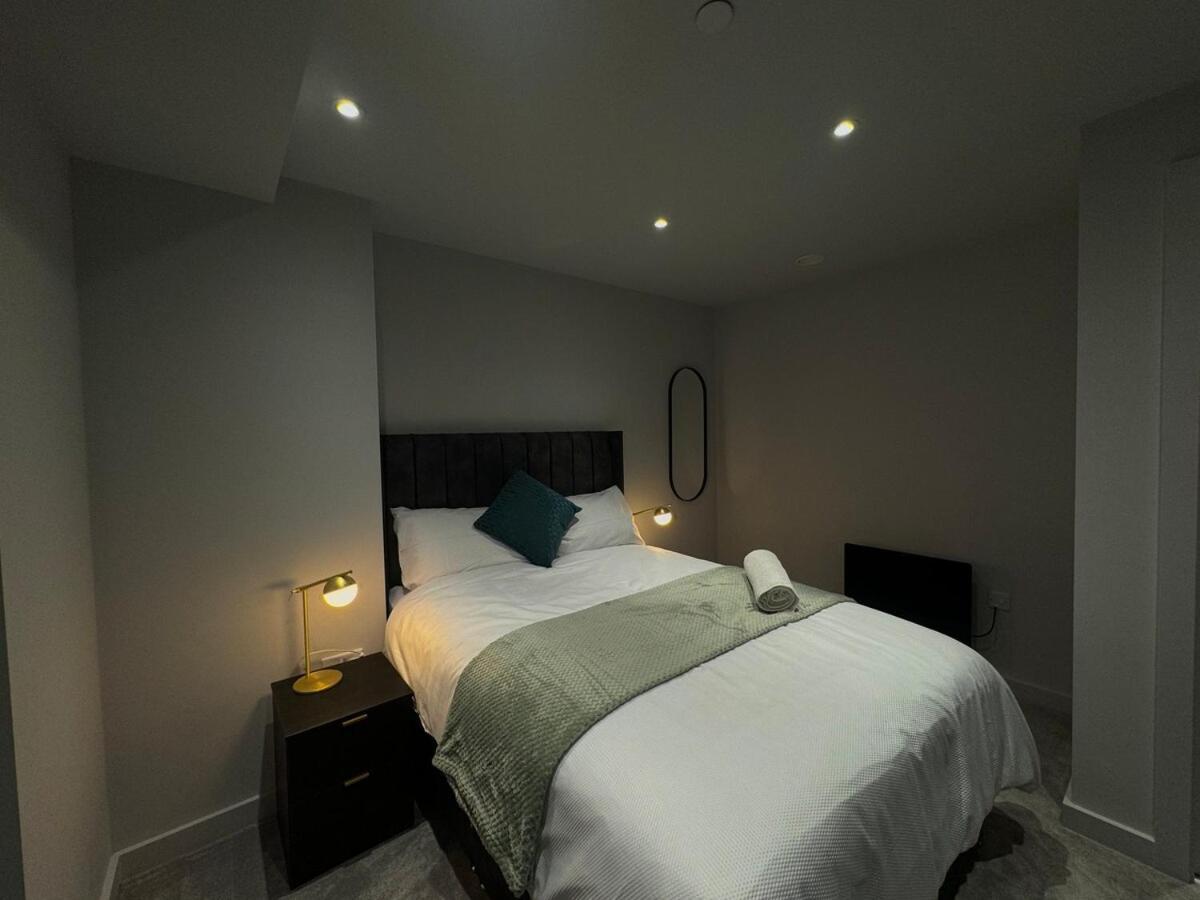 Modern 2-Bedroom Apartment In Heart Of Liverpool Luaran gambar