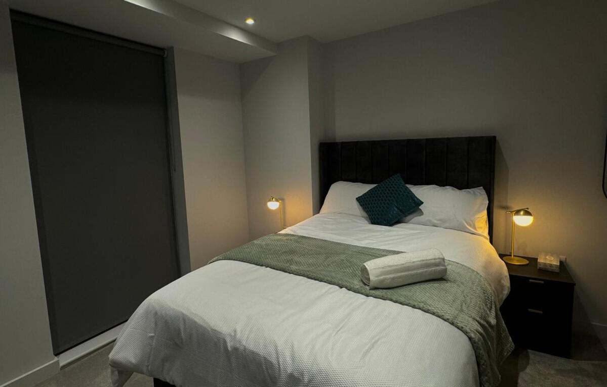 Modern 2-Bedroom Apartment In Heart Of Liverpool Luaran gambar