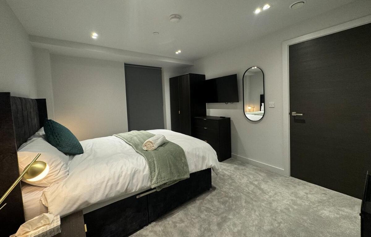 Modern 2-Bedroom Apartment In Heart Of Liverpool Luaran gambar